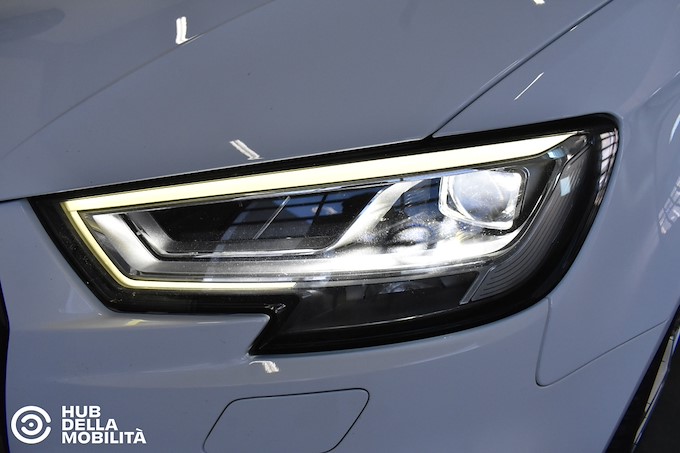 AUDI A3 SPB 30 g-tron S tronic Admired
